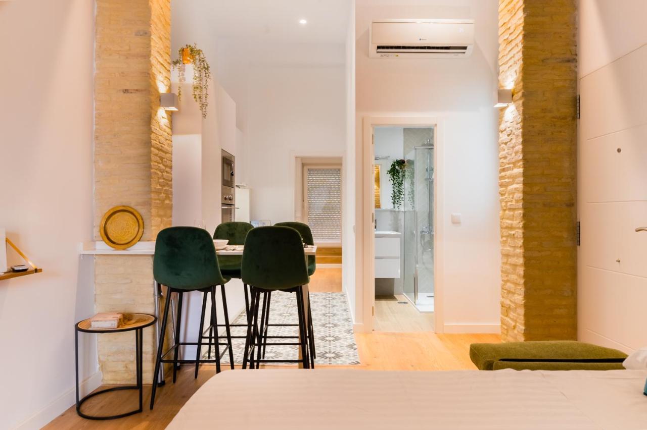 Diseno Triana 2 Rooms Seville Exterior photo